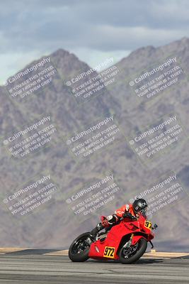 media/Nov-16-2025-Race Pace (Sun) [[8c5fa54630]]/Verified Riders/5-Turn 9 (1135am)/